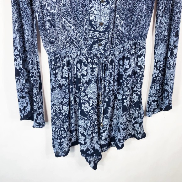 Altard State Small Romper Blue Floral Long Sleeve Shorts Drawstring V Neck 261 - Picture 5 of 7